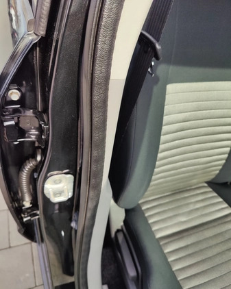 Suzuki SX4 cena 15900 przebieg: 168100, rok produkcji 2009 z Kraków małe 137